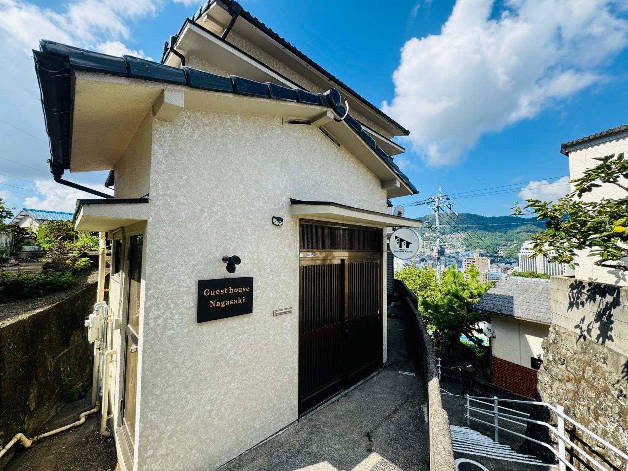 Guest House Nagasaki 2 御船蔵の我が家 2 ภายนอก รูปภาพ