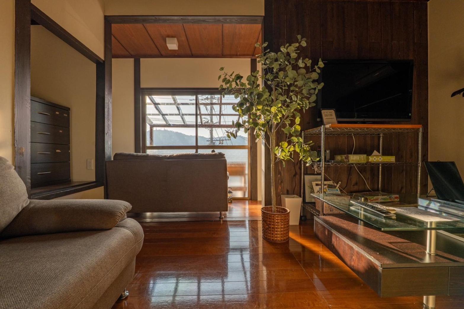 Guest House Nagasaki 2 御船蔵の我が家 2 ภายนอก รูปภาพ